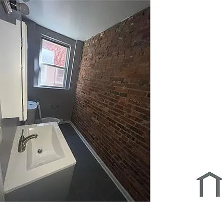 31 Whittier St #3A — Photo 6