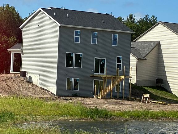 2nd image of 1890 Lowe Dr