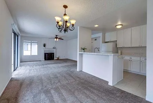 450 W Vermont Ave #2102 Photo 1