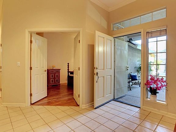 4th image of 5314 Flyway Dr
