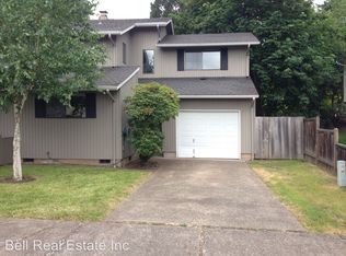 924 63rd St, Springfield, OR 97478