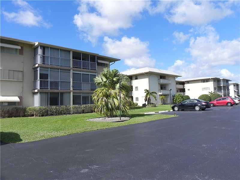1st image of 1200 Hillcrest Ct APT 312