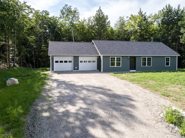 94 Woods Road, West Gardiner, ME 04345