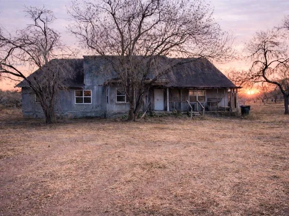 244 N County Road 1032, Kingsville, TX 78363