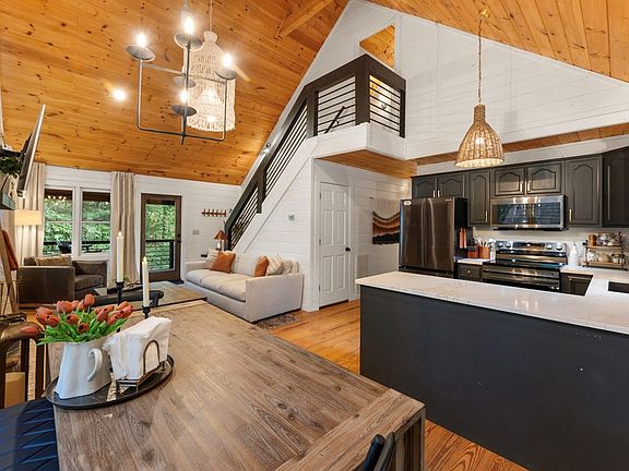 5th image of 120 Brookhaven Trl