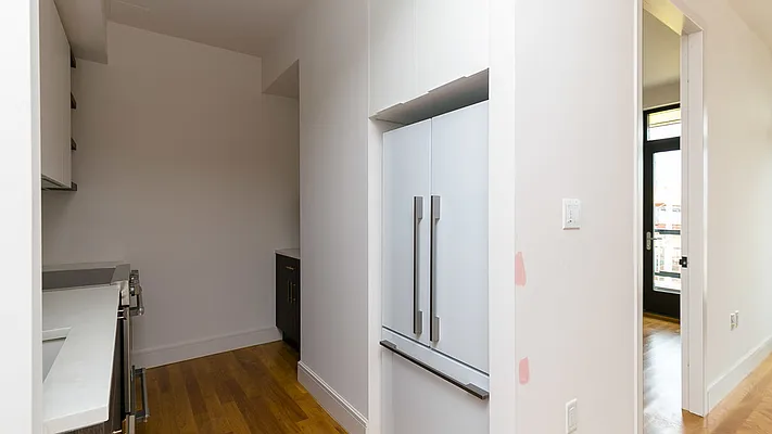 Rented by Nooklyn NYC LLC | media 28
