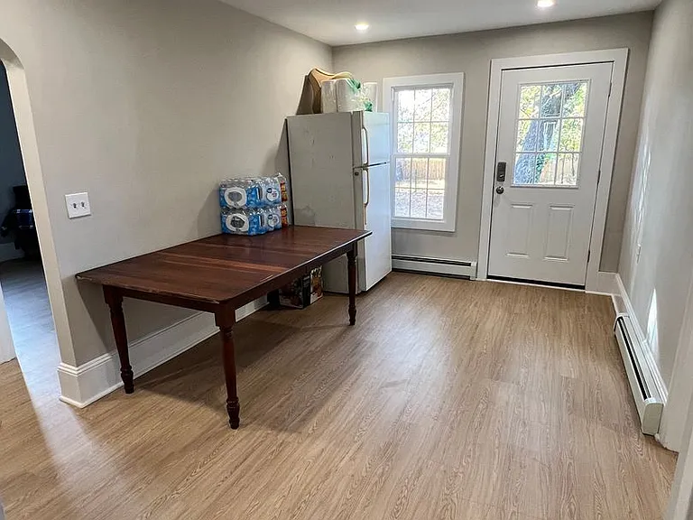 1689 Pennington Rd — Photo 14
