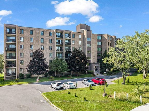 2nd image of 358 Queen Mary Rd #509