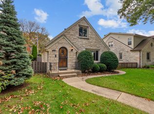 2816 N 75th St, Milwaukee, WI 53210