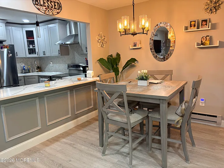 108 Manchester Ct — Photo 11