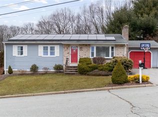 5 Sherri Dr, North Providence, RI 02911