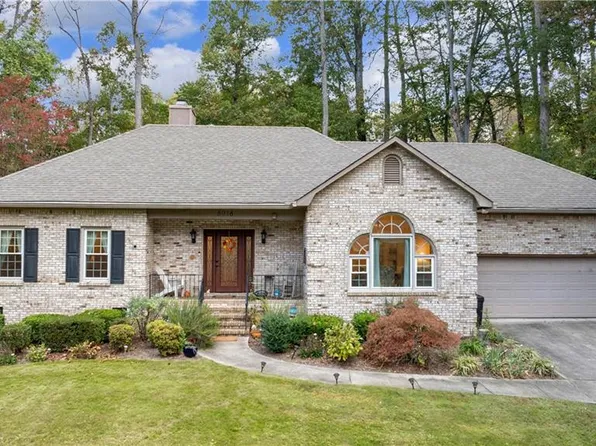 5016 Meadow Hill Ct, Winston Salem, NC 27106