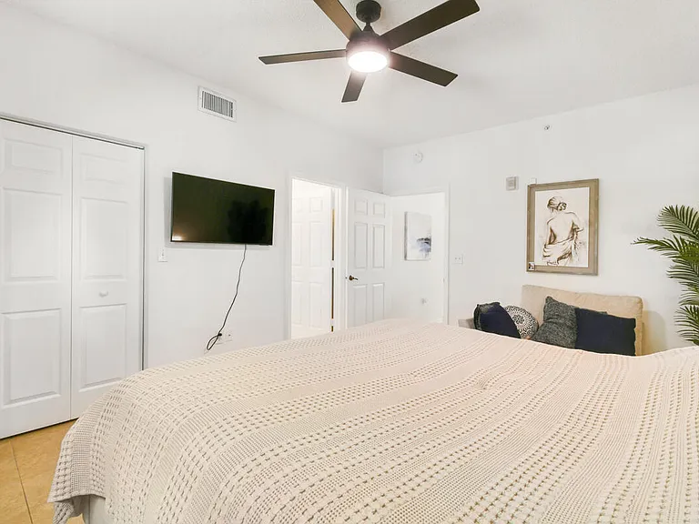 2916 Tuscany Ct #104 — Photo 24