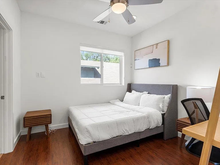 3505 Villa Ct #10 — Photo 24