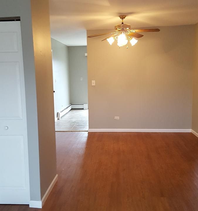 1st image of 44 W 59th St APT F
