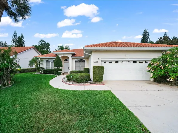 530 Greenway Dr, Lake Wales, FL 33898