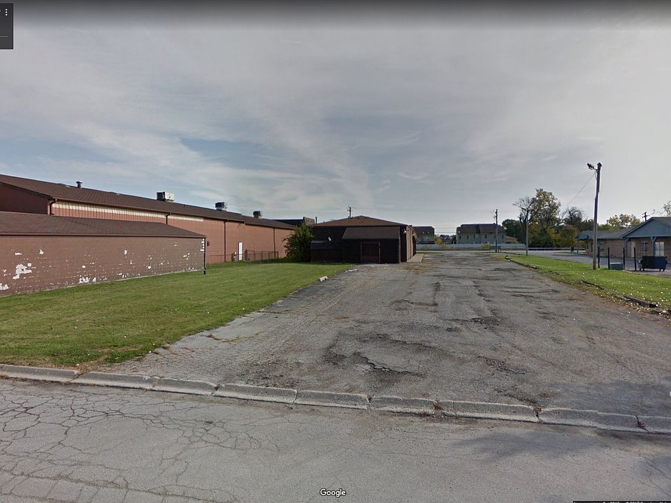 2nd image of 19950 Torrence Ave