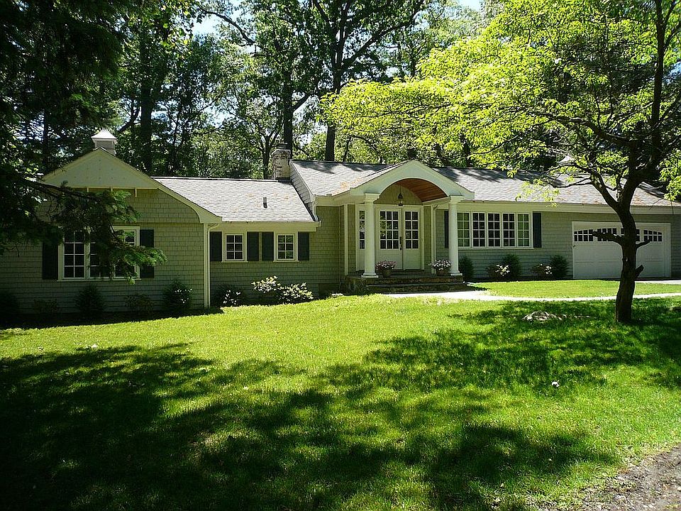 Beautiful, Welcoming Exterior