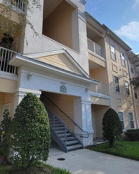 8227 Lobster Bay Ct #203 — Photo 12