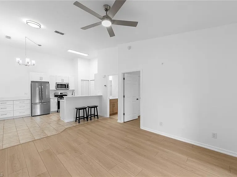 27123 Matheson Ave #206 — Photo 13