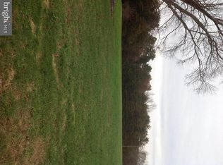 72 White Walnut Rd, Louisa, VA 23093