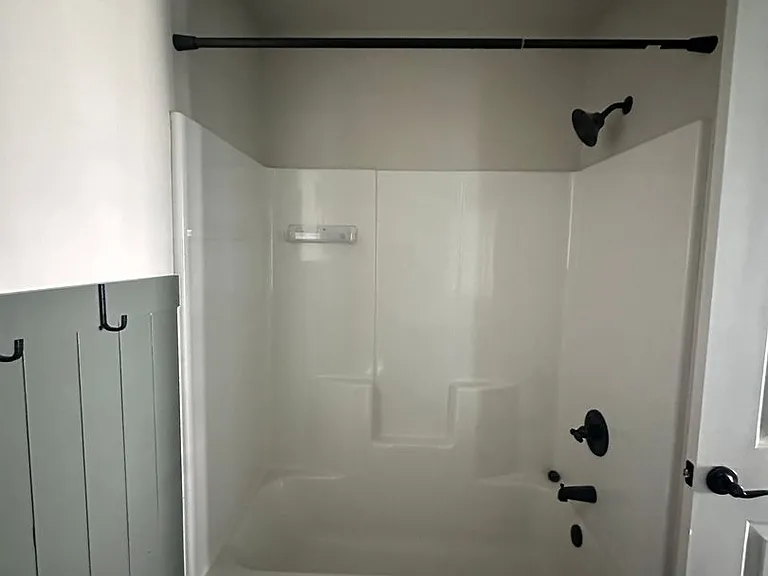 1505 Northridge Dr E — Photo 21