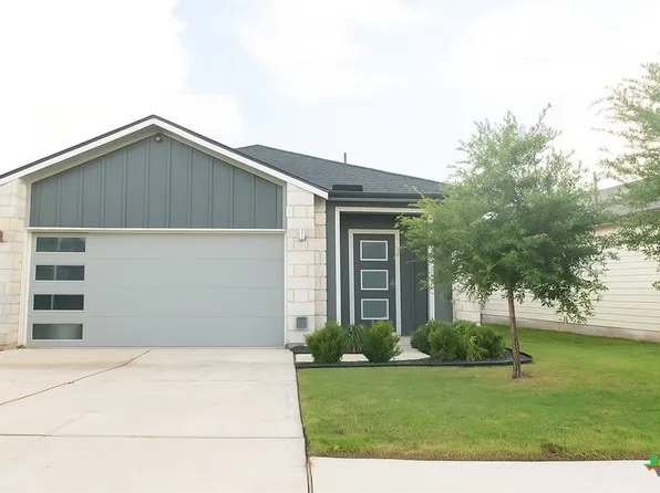 324 Millbrook Blvd, San Marcos, TX 78666