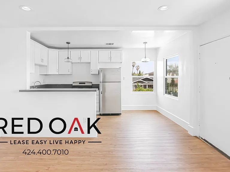 641 N Serrano Ave #4 — Photo 4