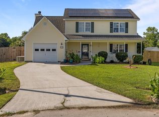 205 Buff Ct, Jacksonville, NC 28540