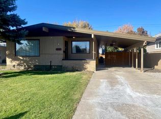 2015 16th Ave S, Lethbridge, AB T1K 0Z4