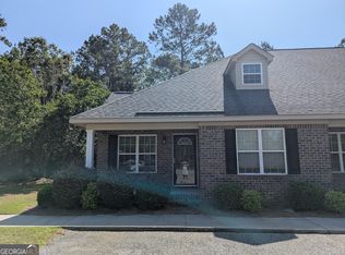 130 Lakeview Commons Dr, Statesboro, GA 30461