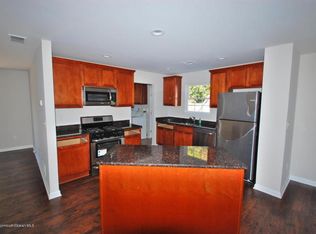 13 E Hurley St, Keyport, NJ 07735