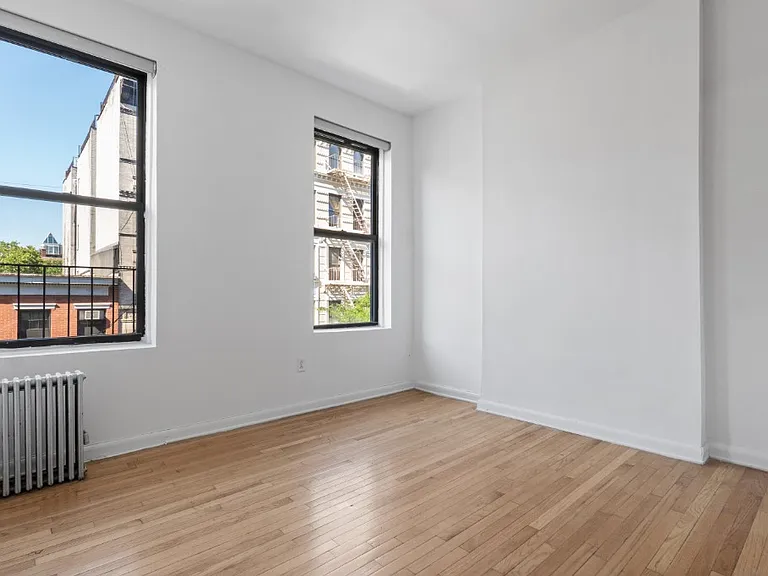 61 E 3rd St #14 — Photo 3