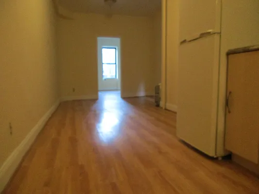 Rented by Keller Williams NYC | media 16