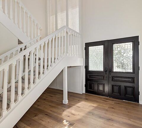 5th image of 2446 La Condesa Dr