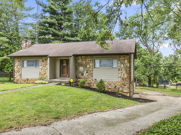 2nd image of 2025 Langhorne Dr
