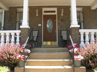 308 13th St SE APT 1, Washington, DC 20003