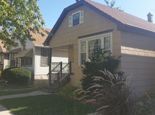 5811 W School St, Chicago, IL 60634