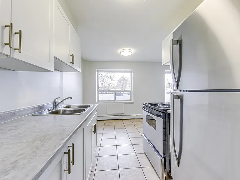 6521 Drummond Rd — Photo 16