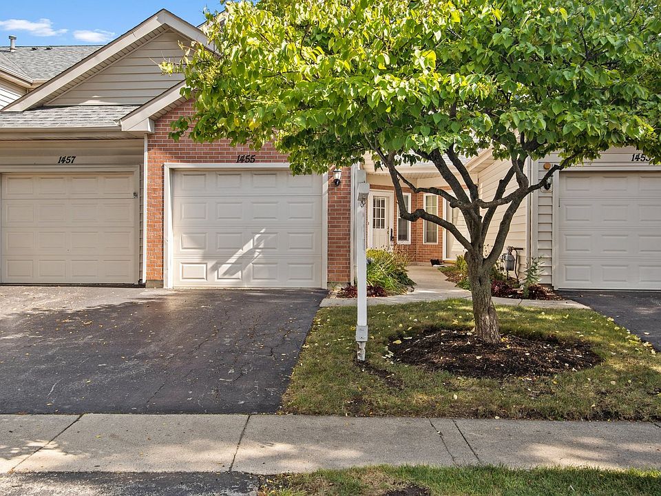 1st image of 1455 Golfview Dr