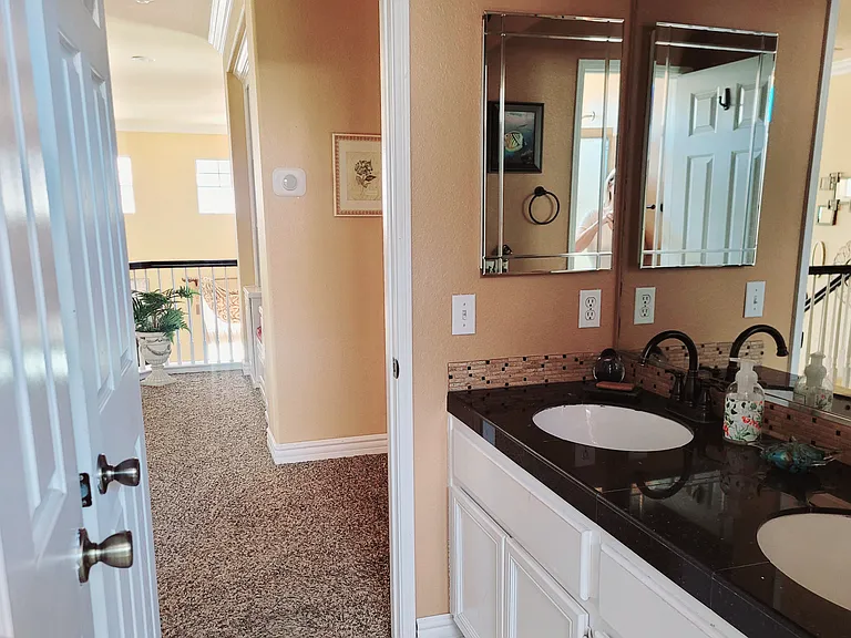 681 Sky Ridge Dr — Photo 14