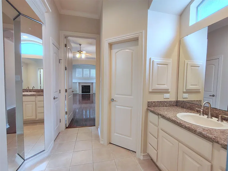 5606 Grandwood Ln — Photo 28