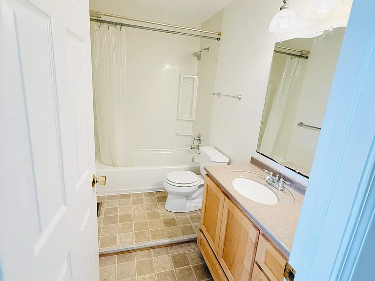 2904 Stork Ct — Photo 22