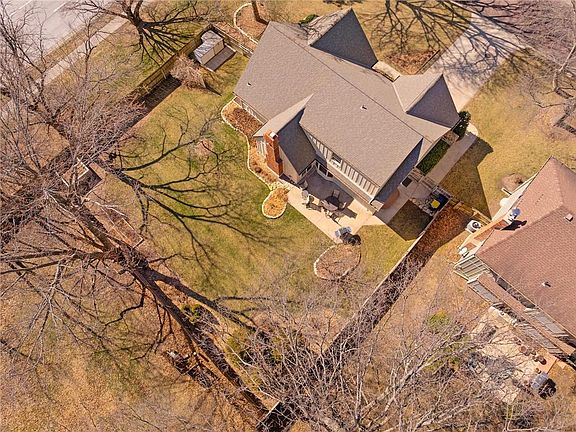 2nd image of 10251 Goddard St