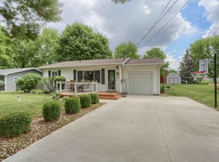 305 Donna St, Leesburg, IN 46538