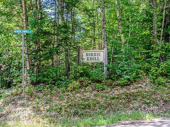 3rd image of 53 Nordic Knoll Road