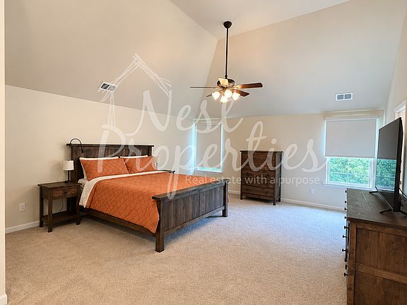 5th image of 293 Knight Valley Cir