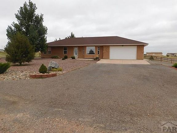 2nd image of 1153 E Dove Creek Dr
