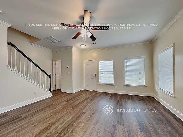 120 Tulip Dr — Photo 5