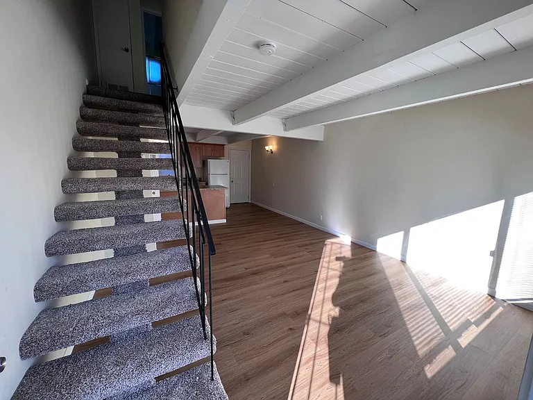 934 Schafer Rd — Photo 6